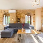 Mantineia Stone Villa-an Ethereal Getaway * Megali Mantineia