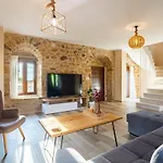 Mantineia Stone Villa-an Ethereal Getaway Megali Mantineia