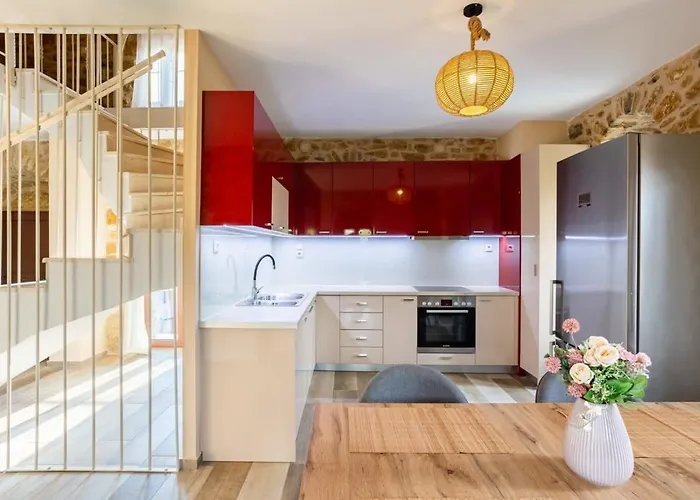 Mantineia Stone Villa-an Ethereal Getaway *