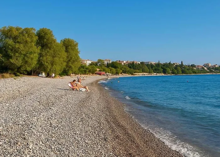 Semesterbostad Mantineia Stone Villa-an Ethereal Getaway